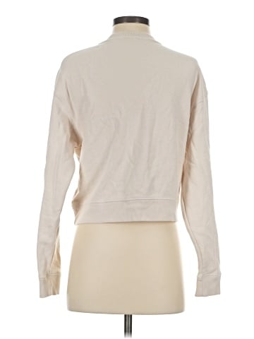 Uniqlo Turtleneck Sweater (view 2)