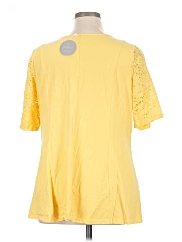 D&Co. Short Sleeve Top (view 2)