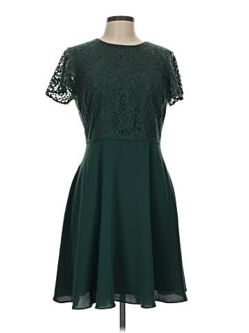 Gal Meets Glam Cocktail Dress (view 1)