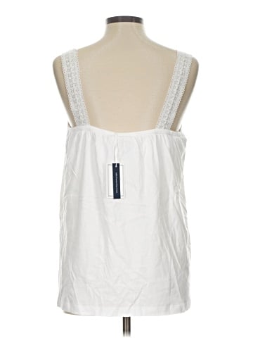 Petite Plume Sleeveless Blouse (view 2)