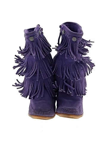 Minnetonka Boots (view 2)