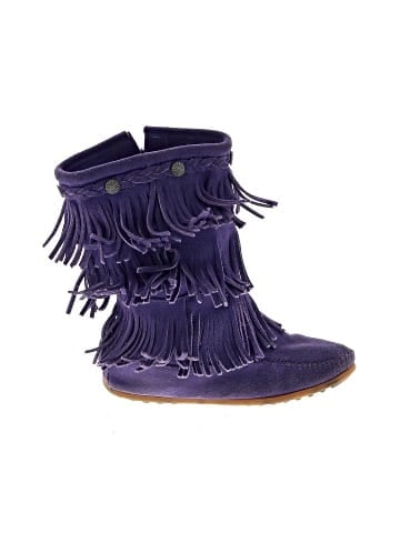 Minnetonka Boots (view 1)