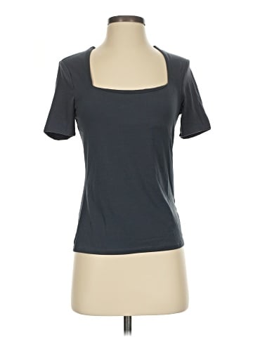 H&M Short Sleeve T-Shirt (view 1)
