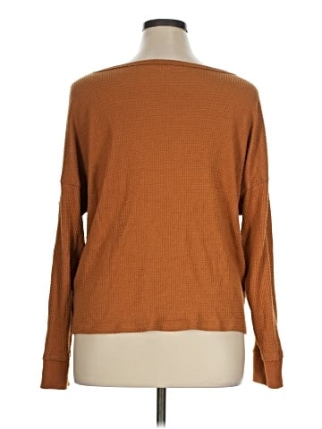 American Eagle Outfitters Pullover Sweater (view 2)