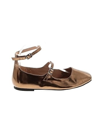 Old Navy Flats (view 1)