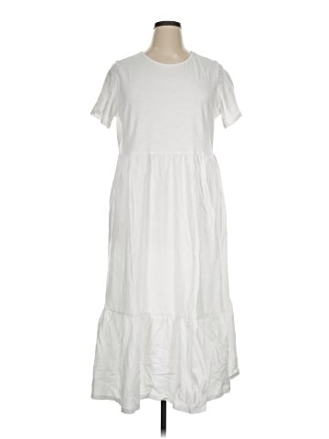Old Navy Casual Dress (view 1)