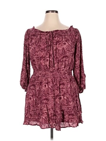 Hollister Casual Dress (view 1)