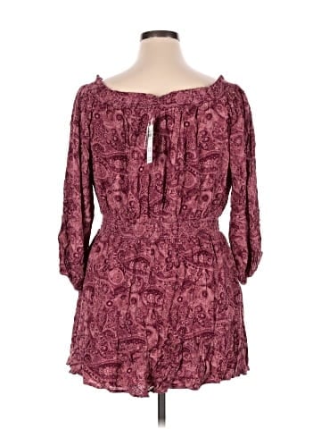 Hollister Casual Dress (view 2)