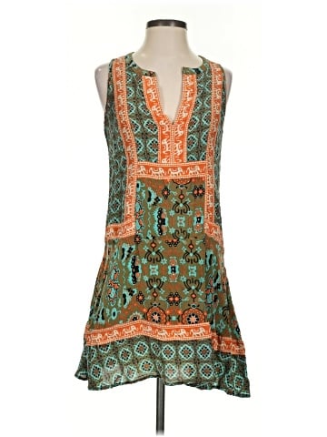 Tolani Sleeveless Silk Top (view 1)