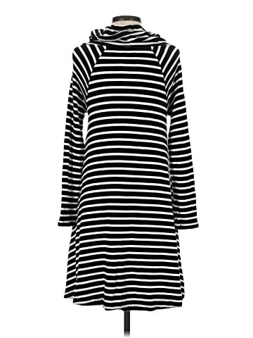 Lou & Grey Casual Dress (view 2)