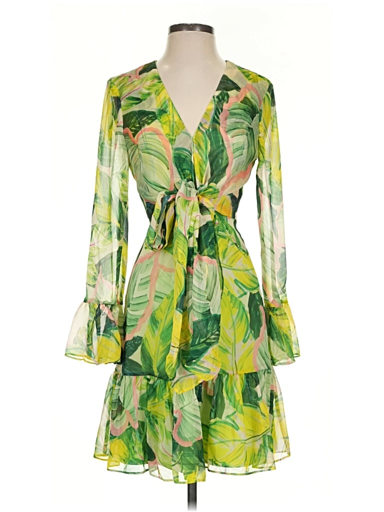 Pre-owned Alex Marie Cocktail Dress In Green