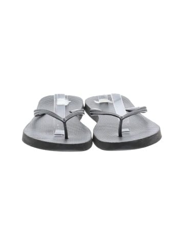 Unbranded Flip Flops (view 2)