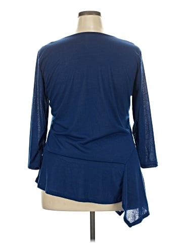 Jennifer Lauren 3/4 Sleeve Top (view 2)