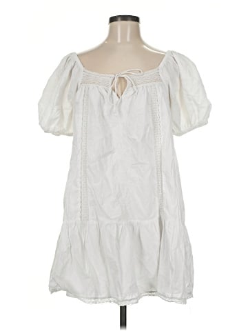 American Eagle Outfitters Casual Dress (view 1)