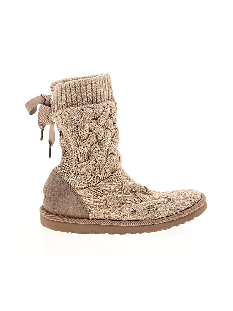 Pre-owned Ugg Boots In Tan