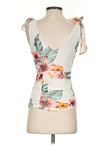 Venus Short Sleeve Top (view 2)