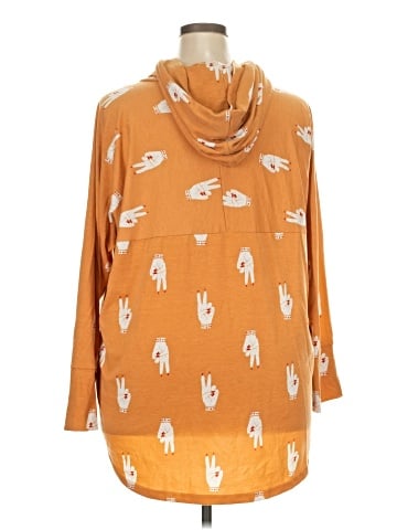 Lularoe Poncho (view 2)
