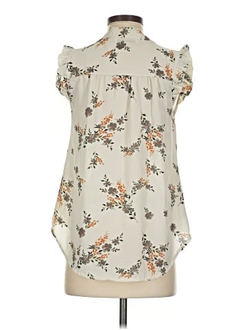 Jon & Anna Sleeveless Blouse (view 2)