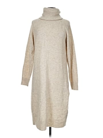 Vero Moda Casual Dress (view 1)
