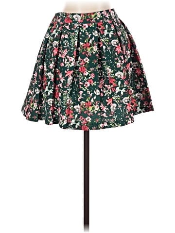 Vineyard Vines Casual Skirt (view 1)