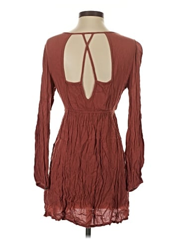 Patrons of Peace Casual Dress (view 2)