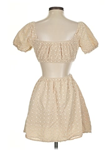 Le Lis Cocktail Dress (view 2)
