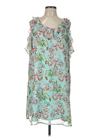 Tacera Casual Dress (view 1)