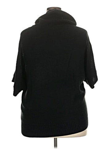 Alyx Poncho (view 2)