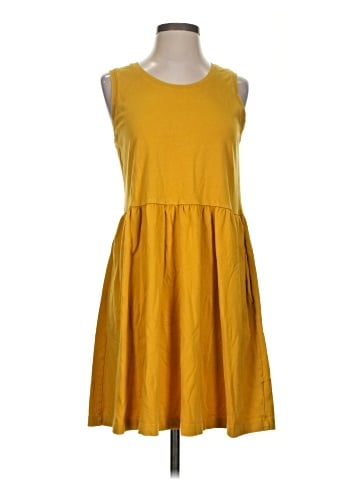 Universal Thread Casual Dress (view 1)
