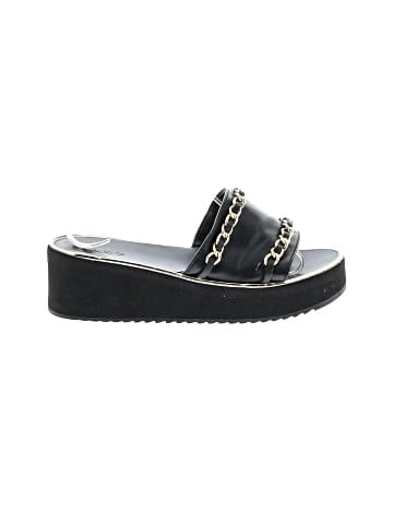 Aldo Wedges (view 1)