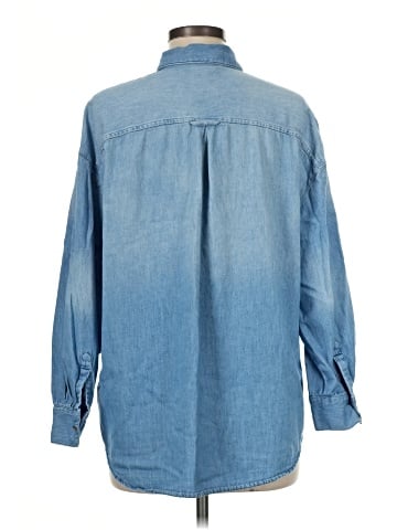 Old Navy Long Sleeve Button-Down Shirt (view 2)