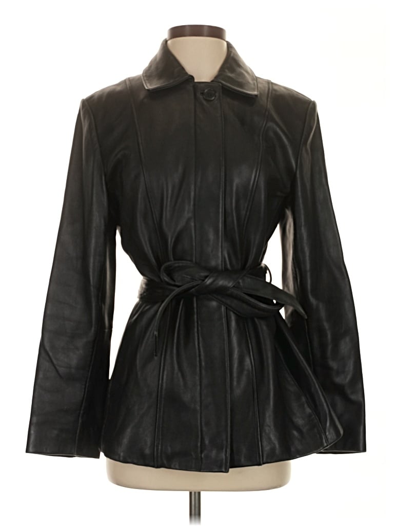 Pre-owned Liz Claiborne Coat In Black
