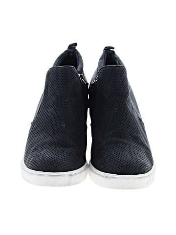 Susina Wedges (view 2)