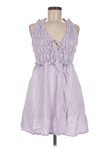 Old Navy Casual Dress (view 1)