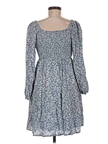 Old Navy Casual Dress (view 2)