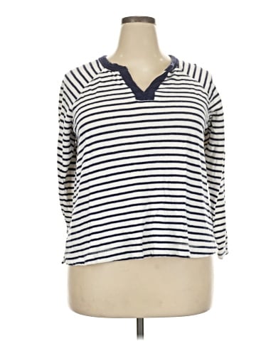 Old Navy 3/4 Sleeve T-Shirt (view 1)