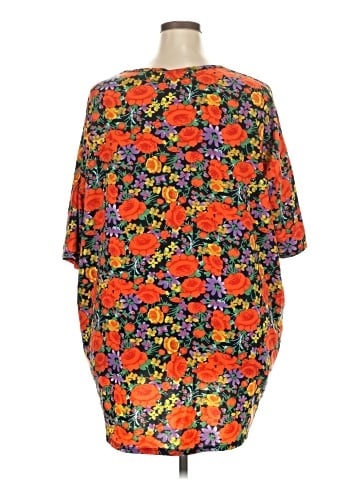 Lularoe 3/4 Sleeve T-Shirt (view 2)