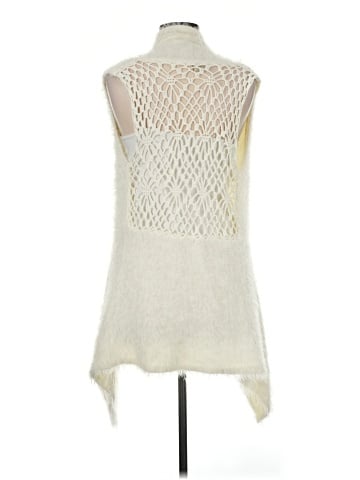 Escio Cardigan (view 2)