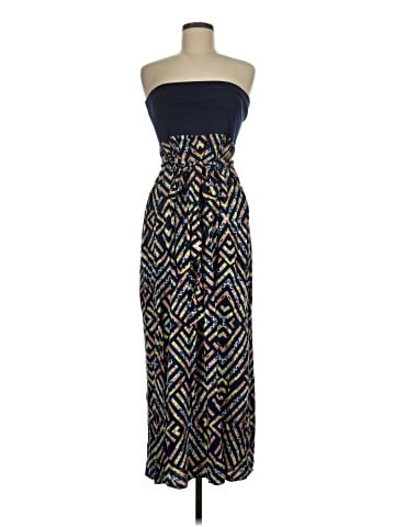 Xhilaration Cocktail Dress (view 1)