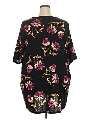 Lularoe 3/4 Sleeve T-Shirt (view 2)