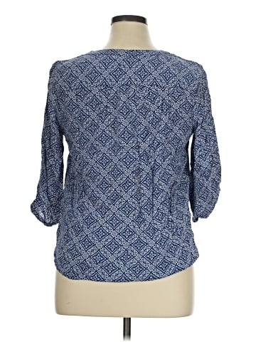 dalia 3/4 Sleeve Blouse (view 2)