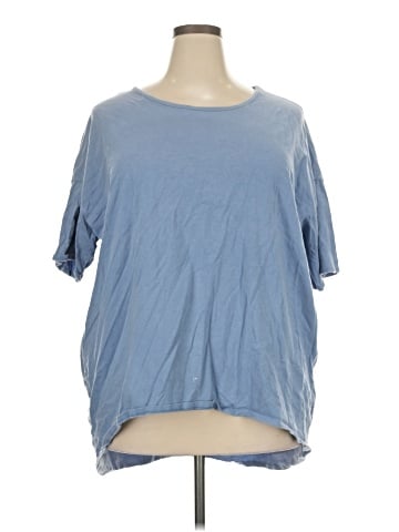 Lularoe Short Sleeve T-Shirt (view 1)