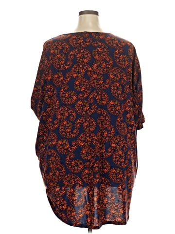 Lularoe 3/4 Sleeve T-Shirt (view 2)