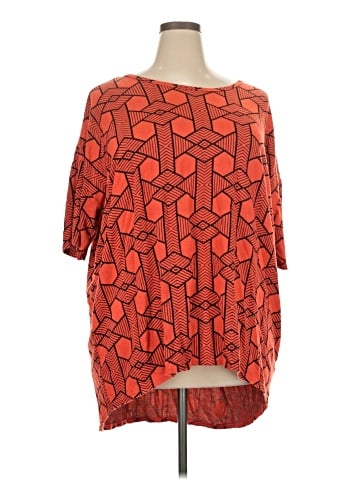 Lularoe 3/4 Sleeve T-Shirt (view 1)