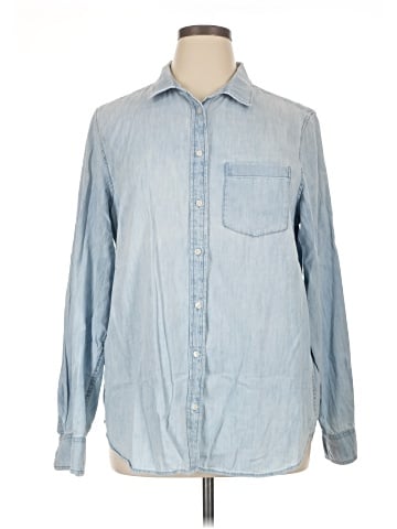 Gap Long Sleeve Button-Down Shirt (view 1)