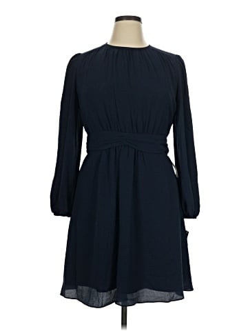 Donna Morgan Casual Dress (view 1)