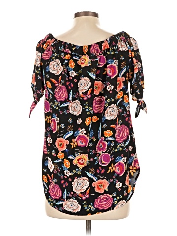 Monteau Short Sleeve Blouse (view 2)