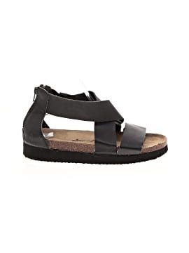 Pierre Dumas Sandals