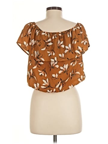 Sienna Sky Short Sleeve Blouse (view 2)