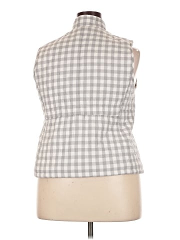 Croft & Barrow Vest (view 2)